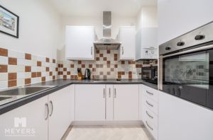 Photo 16- click for photo gallery